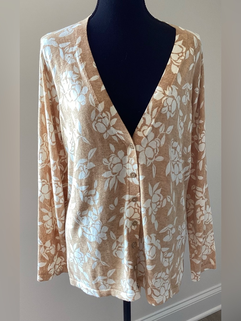 Talbots Beige‎ Floral Button Cardigan Soft Girl Cottagecore Large